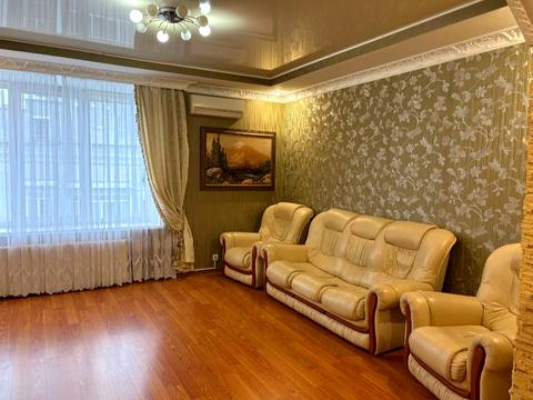 квартира за адресою Академіка Ющенка вул., 10