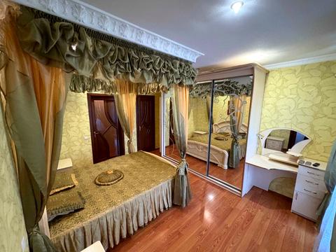 квартира за адресою Академіка Ющенка вул., 10