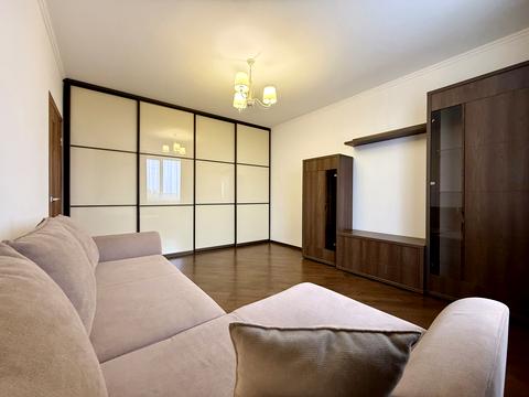 квартира по адресу Василия Симоненко ул., 20