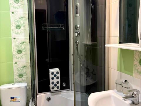 квартира за адресою Академіка Ющенка вул., 10