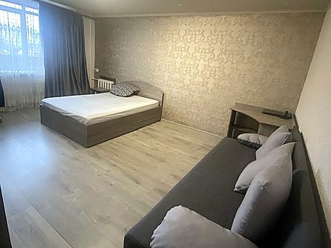 квартира за адресою Короля Данила вул., 44