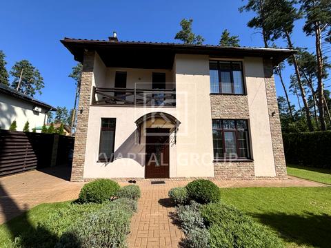 будинок за адресою Революції Гідності вул. (Революції)