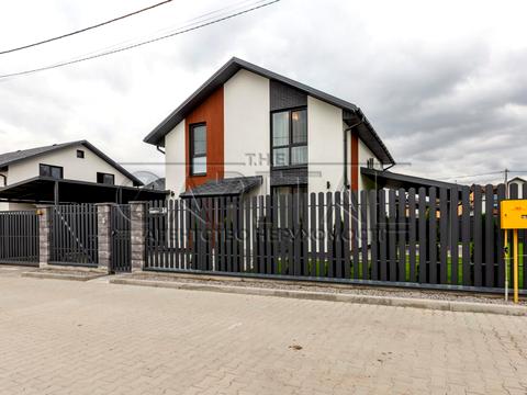 будинок за адресою привітна