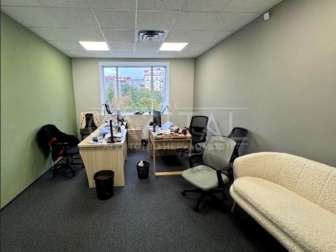 комерційна за адресою Київ, Шовковична вул., 46/48