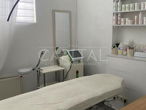 коммерческая по адресу Метрологическая ул., 58-А