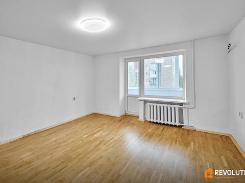 квартира за адресою Феодосійська вул., 4