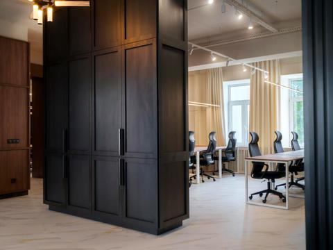 комерційна за адресою Еспланадна вул., 32