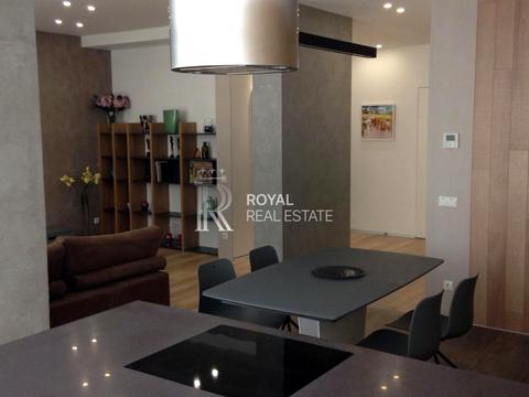 квартира за адресою Андрія Верхогляда вул. (Михайла Драгомирова), 15