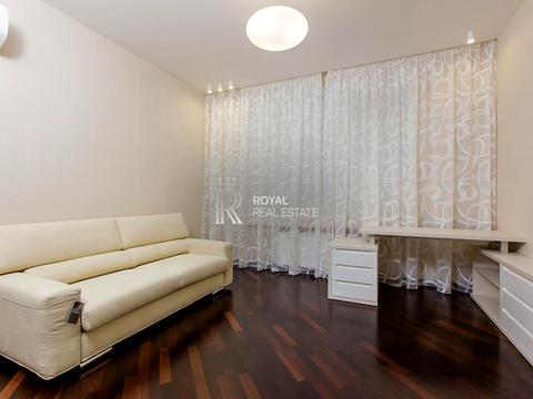 квартира за адресою Київ, Андрія Верхогляда вул. (Михайла Драгомирова), 3