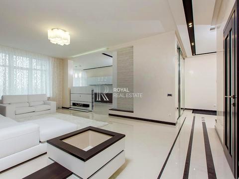 квартира за адресою Київ, Андрія Верхогляда вул. (Михайла Драгомирова), 3