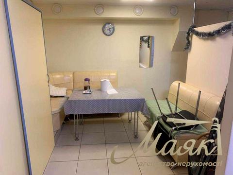 коммерческая по адресу Воздухофлотский просп. (Повітрофлотський), 52