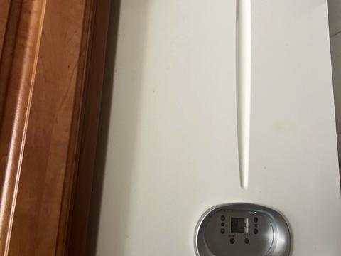 квартира за адресою Івана Мазепи вул. (Мануїльського), 93