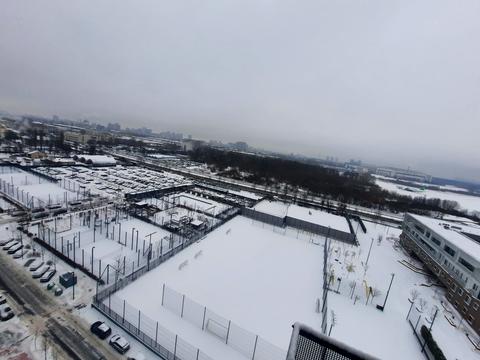 комерційна за адресою Київ, Салютна вул., 2к6