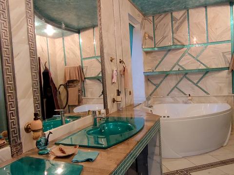 будинок за адресою Дністровська