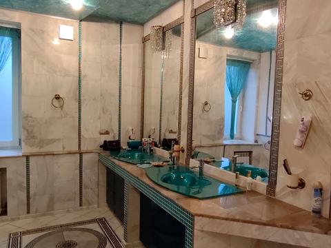 будинок за адресою Дністровська