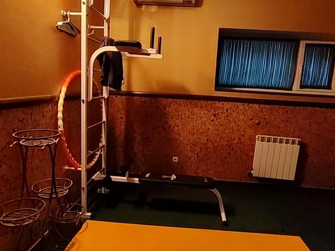 будинок за адресою Дністровська