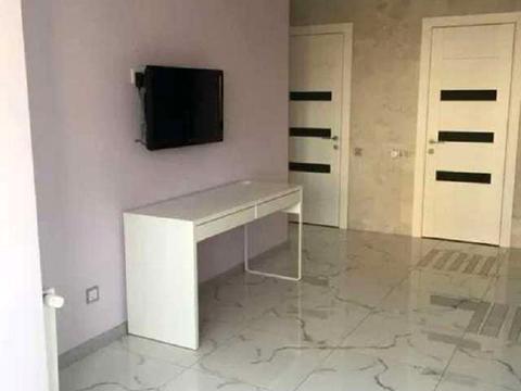 квартира за адресою Богдана Хмельницького вул., 11