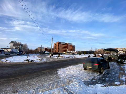 комерційна за адресою Захисників України вул. (Льотчиків-Визволителів), 66