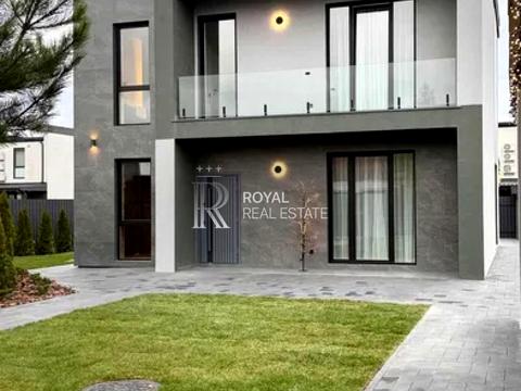 будинок за адресою Святищенська вул., 4