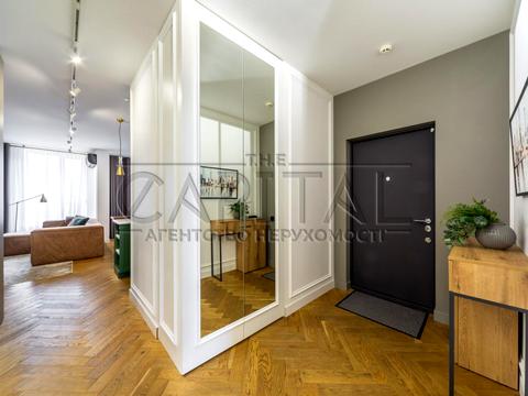 квартира за адресою Регенераторна вул., 4 к17