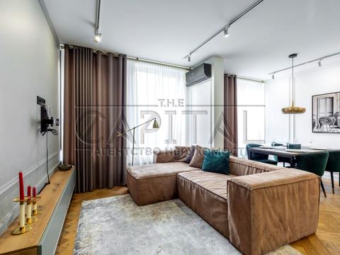 квартира за адресою Регенераторна вул., 4 к17