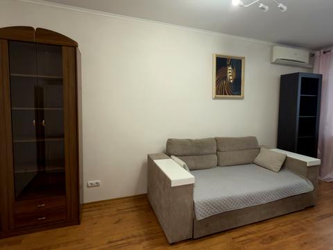 квартира за адресою Симиренка вул., 34-А