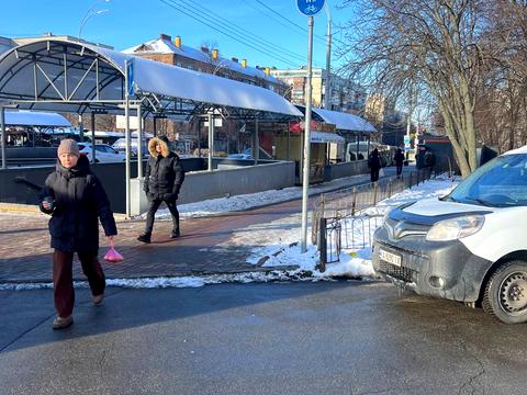 комерційна за адресою Чоколівський бульв., 12