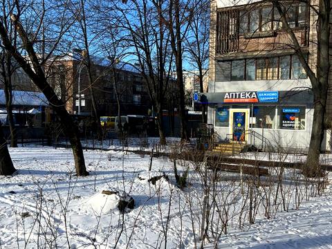 комерційна за адресою Чоколівський бульв., 12