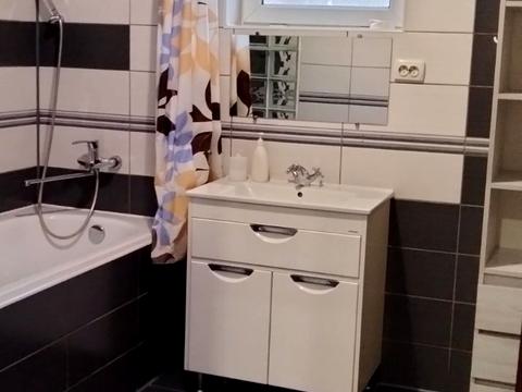 будинок за адресою Нова