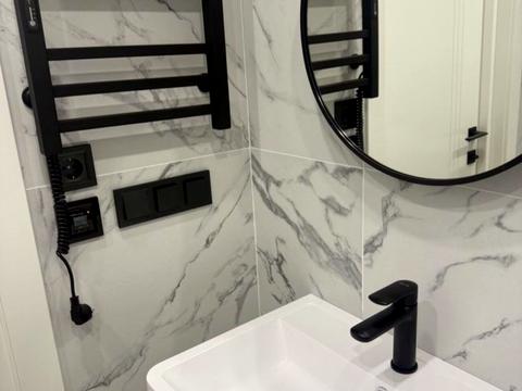 квартира за адресою Салютна вул., (Будинок 02301-02303)