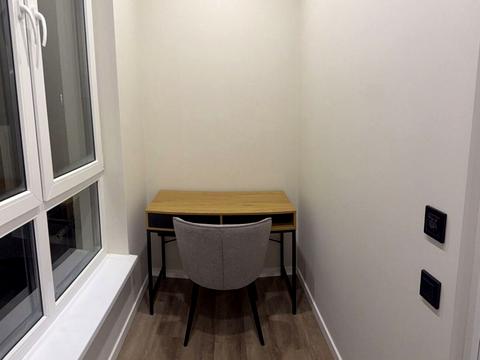 квартира за адресою Салютна вул., (Будинок 02301-02303)