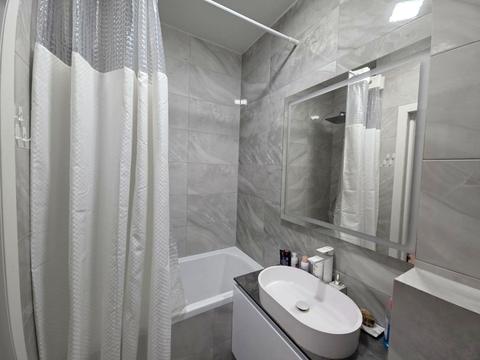 квартира по адресу Академика Сахарова ул., (Будинок 1)