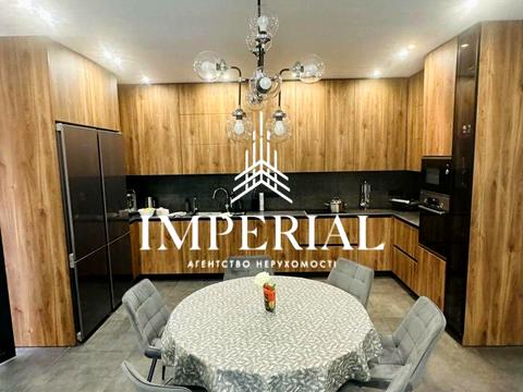 будинок за адресою Богатирська вул., 30А