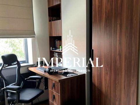 будинок за адресою Богатирська вул., 30А