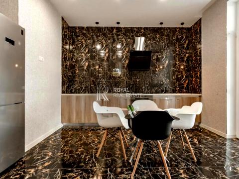 квартира за адресою Андрія Верхогляда вул. (Михайла Драгомирова), 15-А