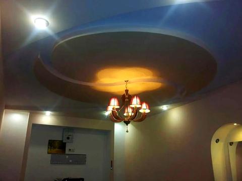 дом по адресу Леси Украинки просп. (Пушкина)