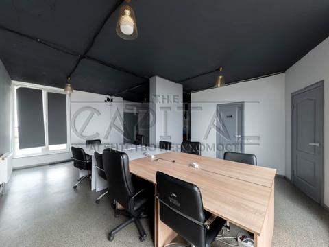 комерційна за адресою Юлії Здановської вул. (Ломоносова), 19/14