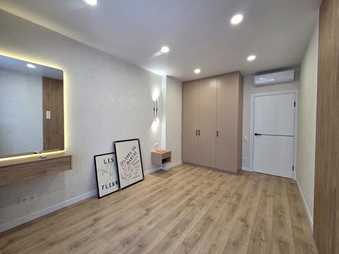 квартира за адресою Всеволода Змієнка вул., 15/23