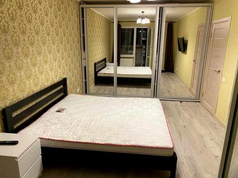 квартира за адресою Науки просп., 60-А