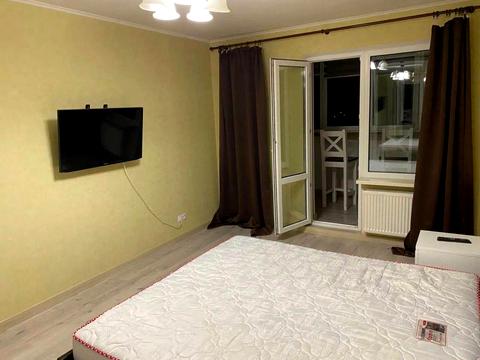 квартира за адресою Науки просп., 60-А