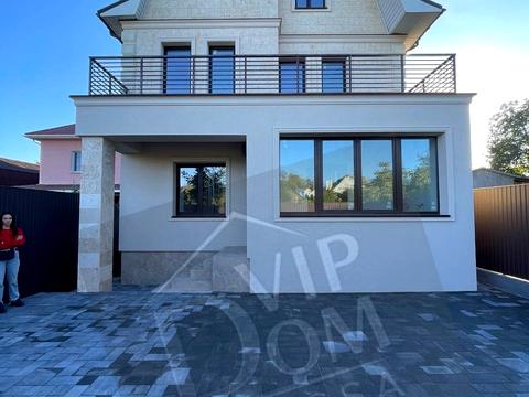 будинок за адресою Офіцерська вул.