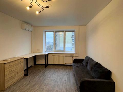 квартира за адресою Повітрофлотська вул., 19