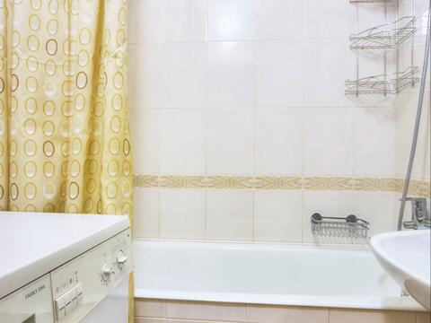 квартира за адресою Червоної Калини просп. (Володимира Маяковського), 49-А