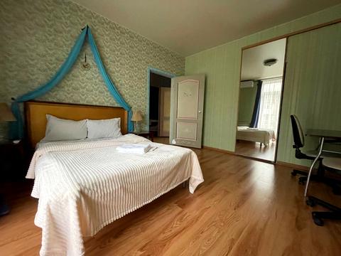 квартира за адресою Михайла Бойчука вул. (Кіквідзе), 27