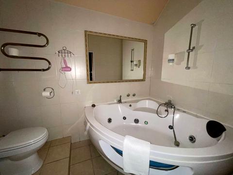 квартира за адресою Михайла Бойчука вул. (Кіквідзе), 27