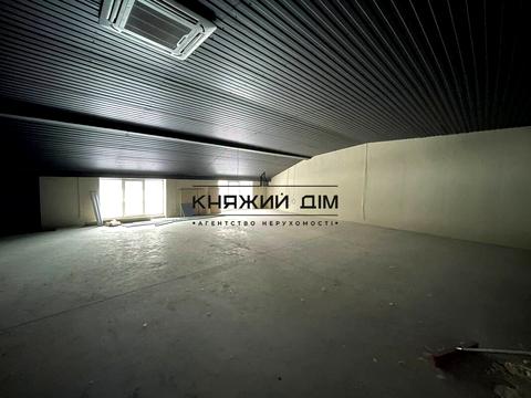 коммерческая по адресу Ивана Дзюбы ул. (Сімʼї Сосніних), 7а