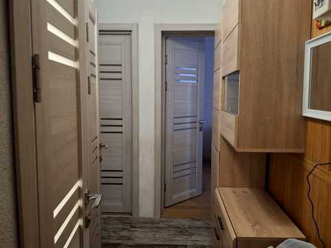 квартира за адресою Радистів вул., 49