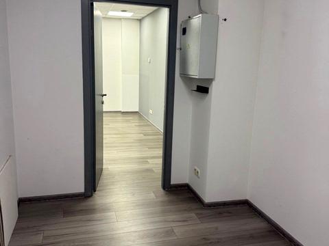 комерційна за адресою Ніни Строкатої вул. (Буніна), 10