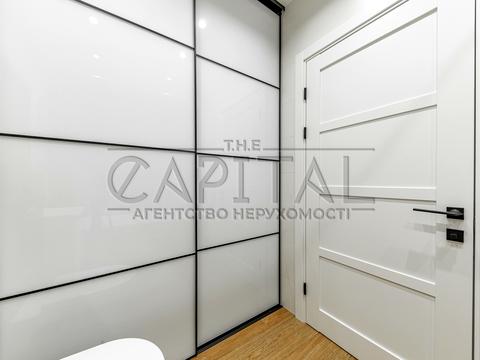 квартира за адресою Салютна вул., 2к2