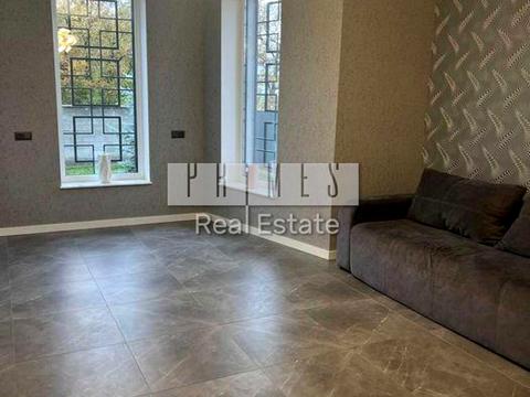 будинок за адресою Івана Франка вул.